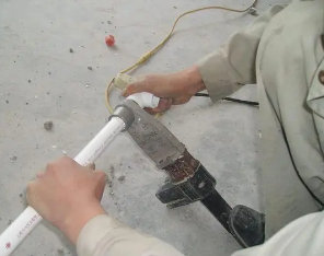 铜梁漏水维修电话